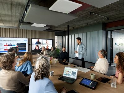 Meeting-Large_IMXRK70